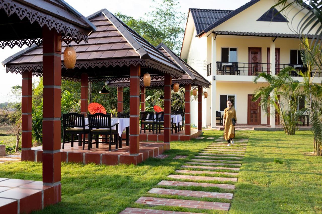 Sansan Resort Vang Vieng Exterior photo